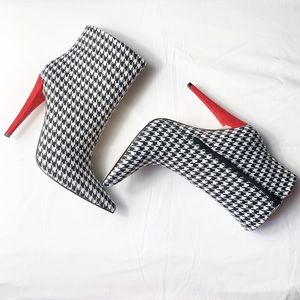 Shoedazzle Clarise Booties Sz 10